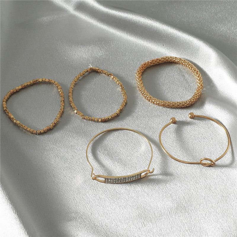 5-piece  Vintage Chain Bracelets Set Of European And American